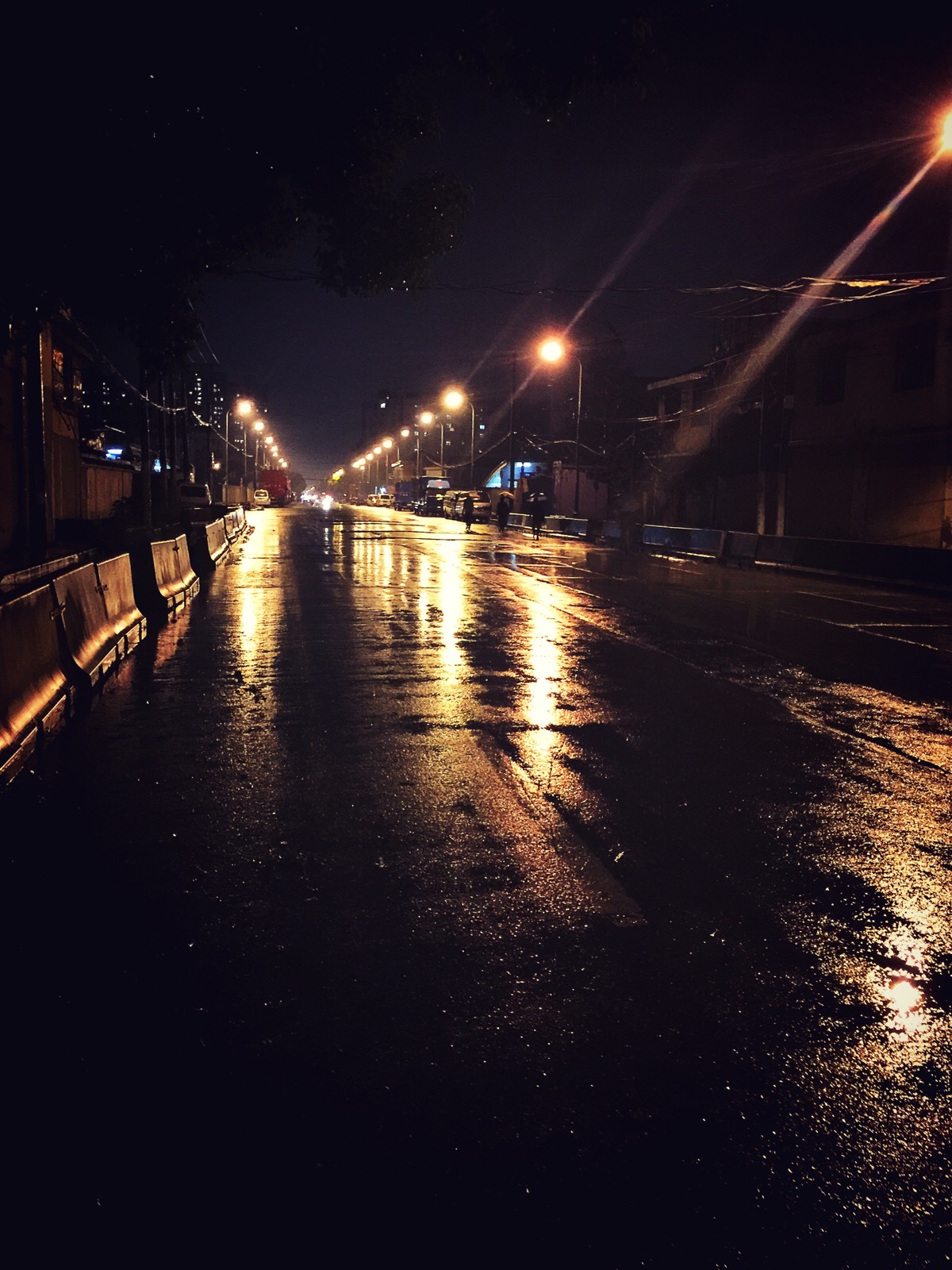 雨夜
