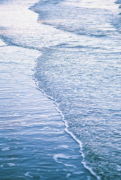 大海 天空 蓝色 壁纸 桌面 海水 海边 海浪 浪花