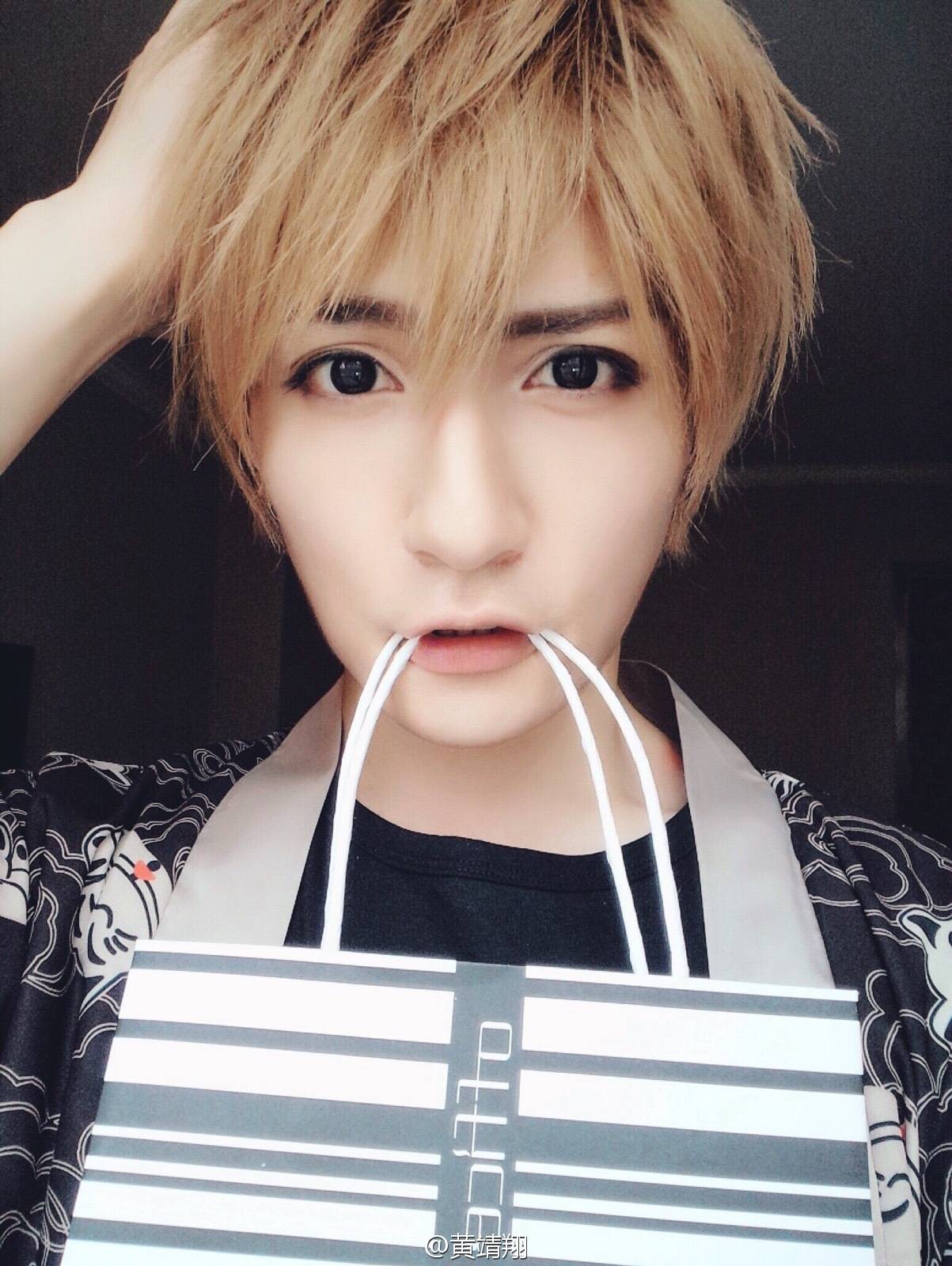 黄靖翔,小才,coser,帅的我一脸血