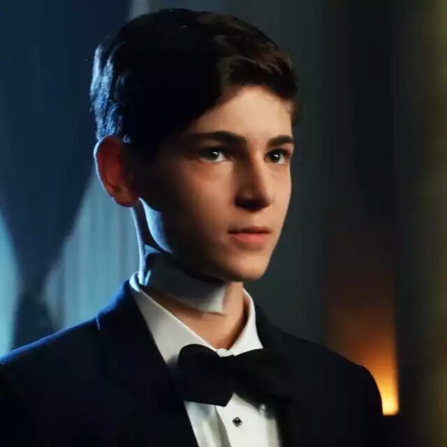 david mazouz/呆v/bruce/哥谭/小少爷/剧照/欧美正太