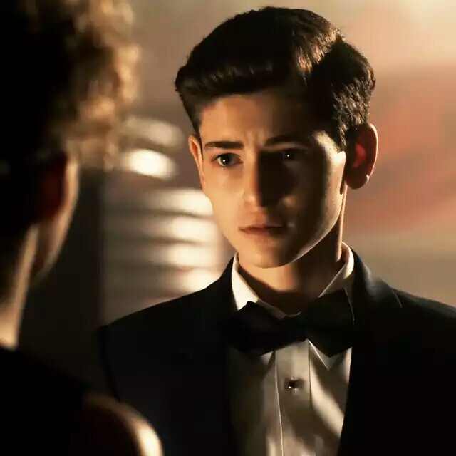 david mazouz/呆v/bruce/哥谭/小少爷/剧照/欧美正太