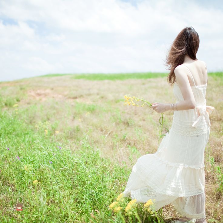 女生头像 文艺 小清新 旅行 裙子 白色 背影 唯美 摄影 个性