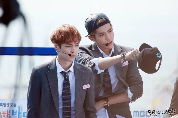 眼神cp#繁星#kray#吴亦凡#张艺兴#kris#lay