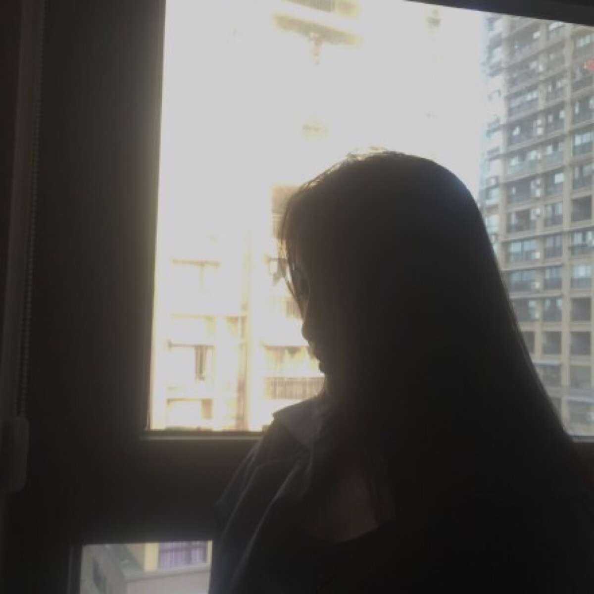 女生头像 侧脸