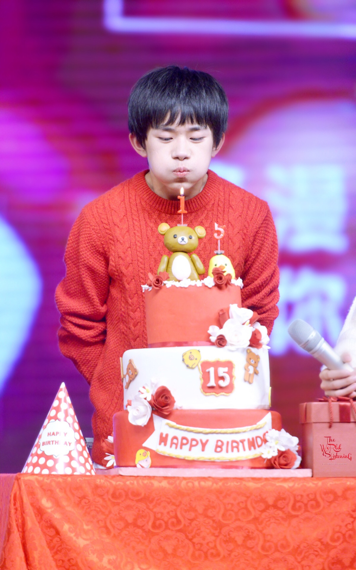 易烊千玺 #tfboys易烊千玺 #tfboys 浪漫玫瑰园生日会 高清 美颜 酷