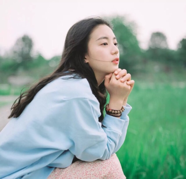人物 头像 女头 手机壁纸 手机锁屏