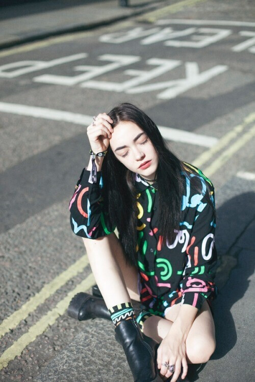 人物 头像 女头 手机壁纸 手机锁屏