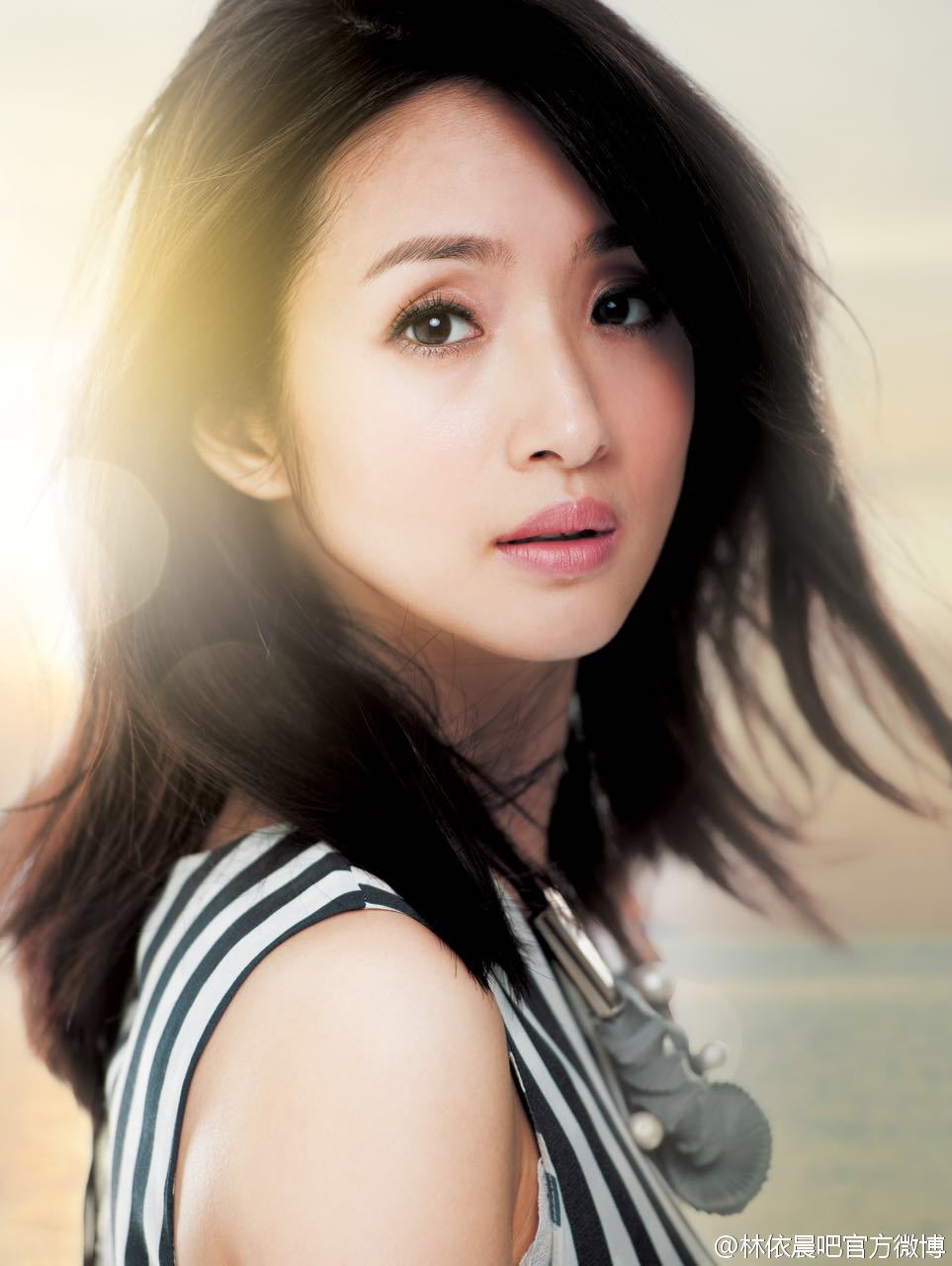 你林依晨 堆糖网