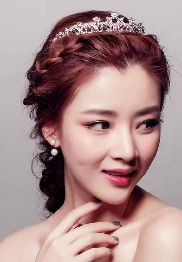 凌乱唯美新娘妆～发型-堆糖,美好生活研究所