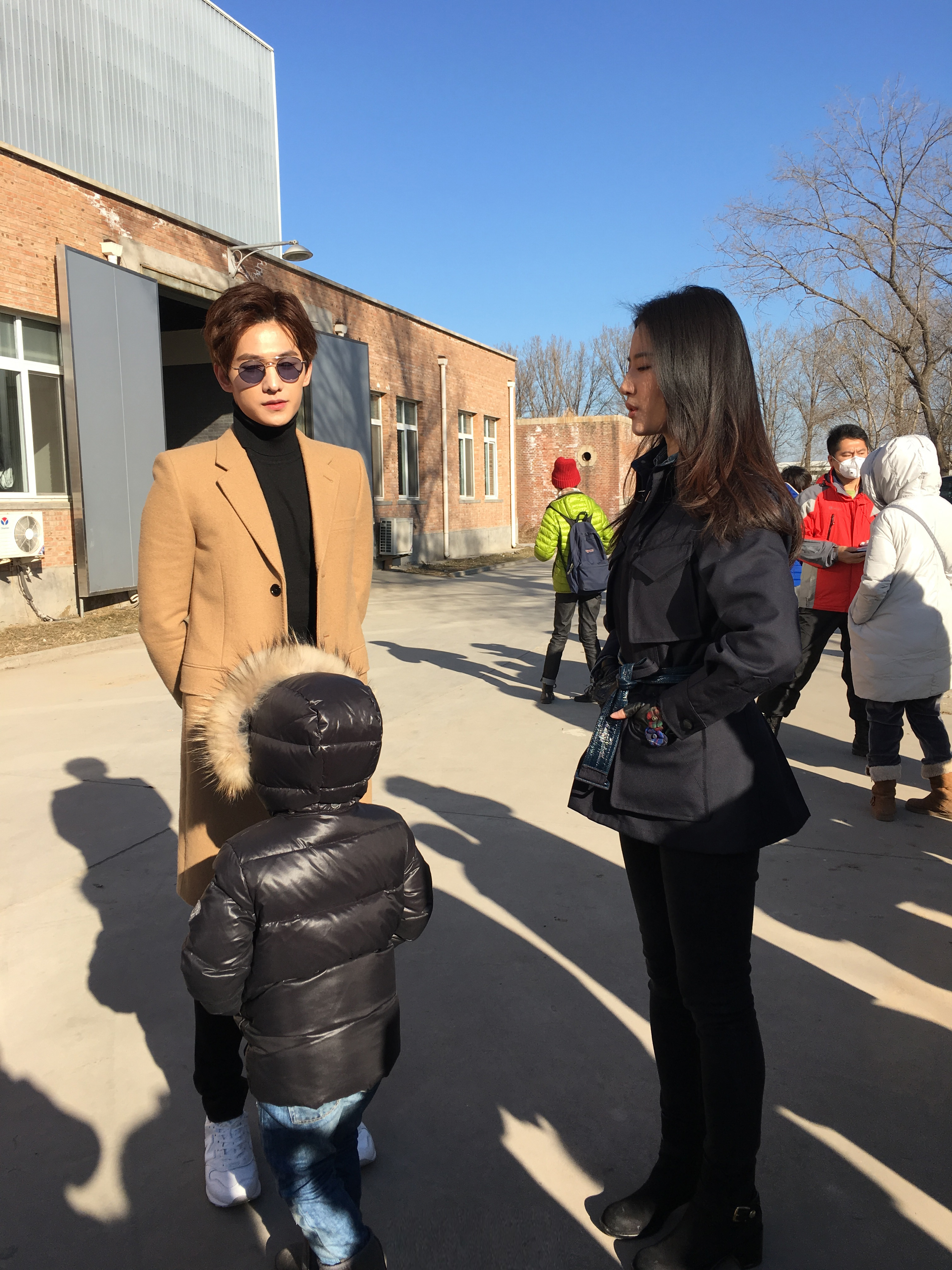 杨洋&amp;刘亦菲 一家三口 三生三世十里桃花