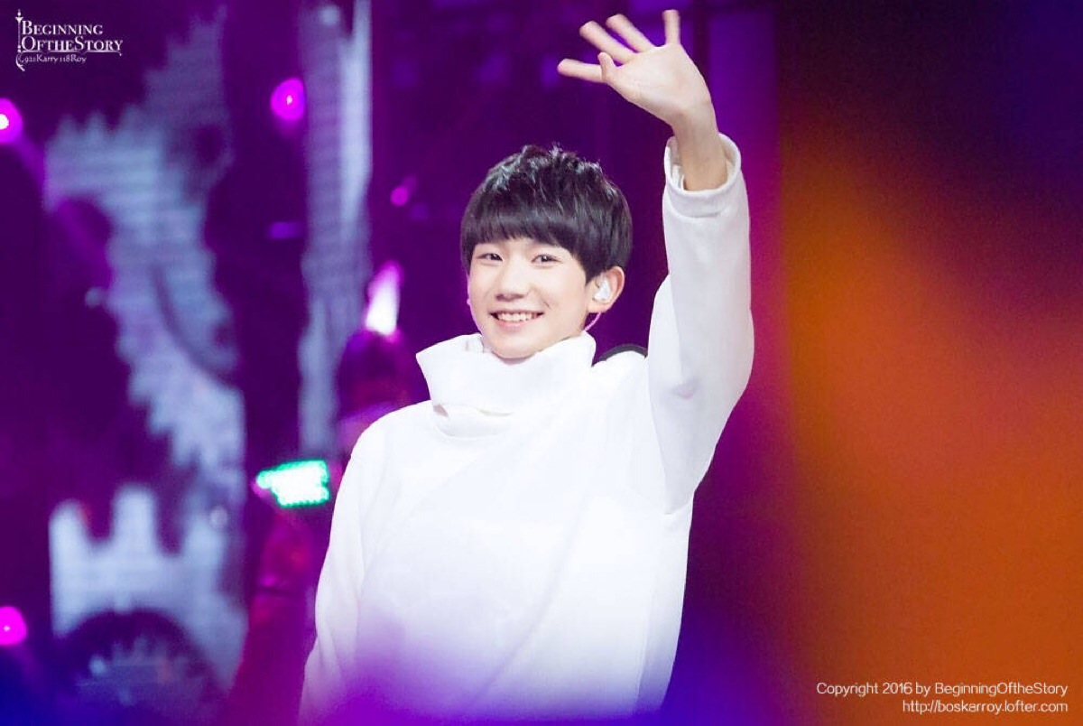 王源 #tfboys王源 #tfboys 湖南卫视跨年 高清 美颜 可爱