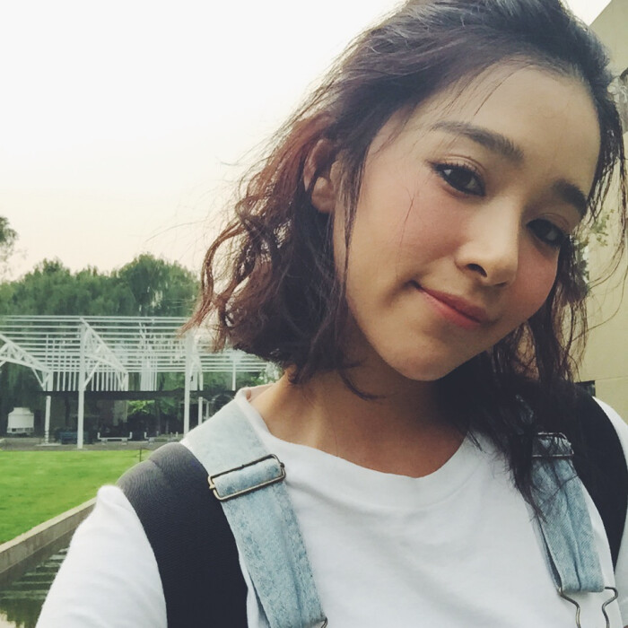 阚清子 头像