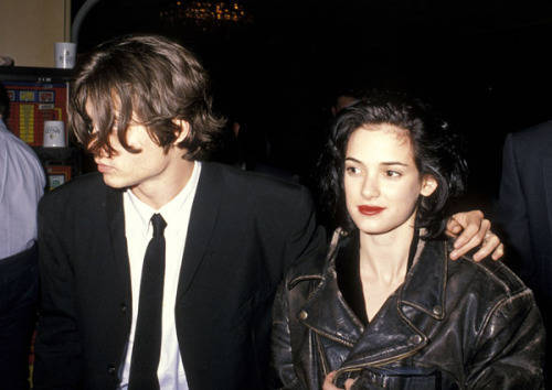 johnny depp & winona ryder[/cp]