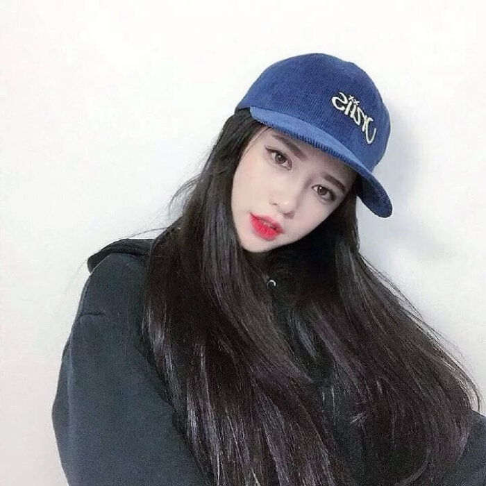 [韩系 女生 欧美 半身 唯美 遮脸 镜子照 中式风 安静 可爱 卖萌 个性