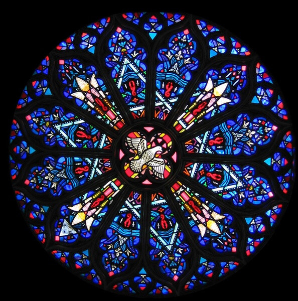 玫瑰窗玫瑰窗(the rose window)| 也称玫瑰花窗,为哥特式建筑的特色之