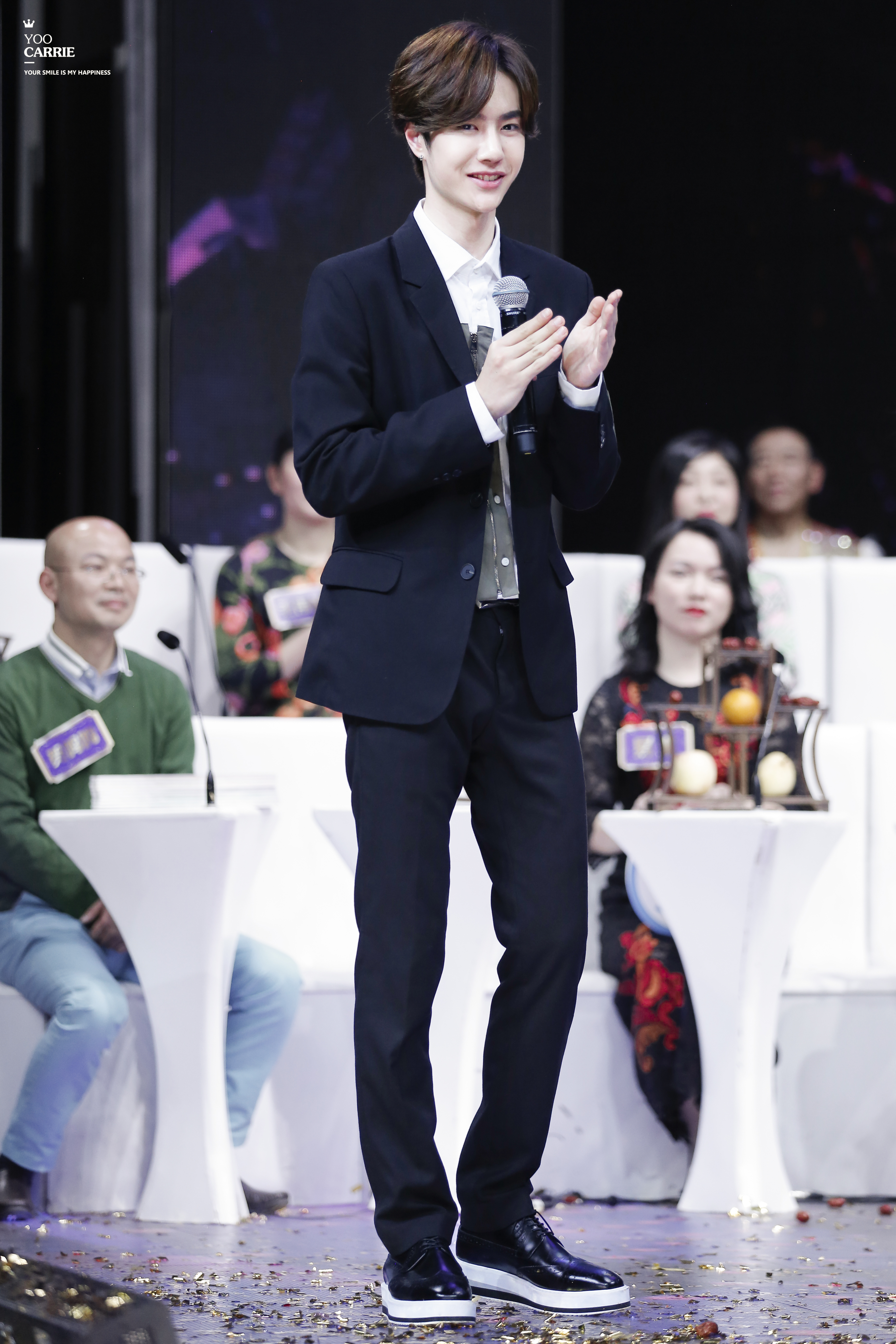 uniq王一博 天天向上