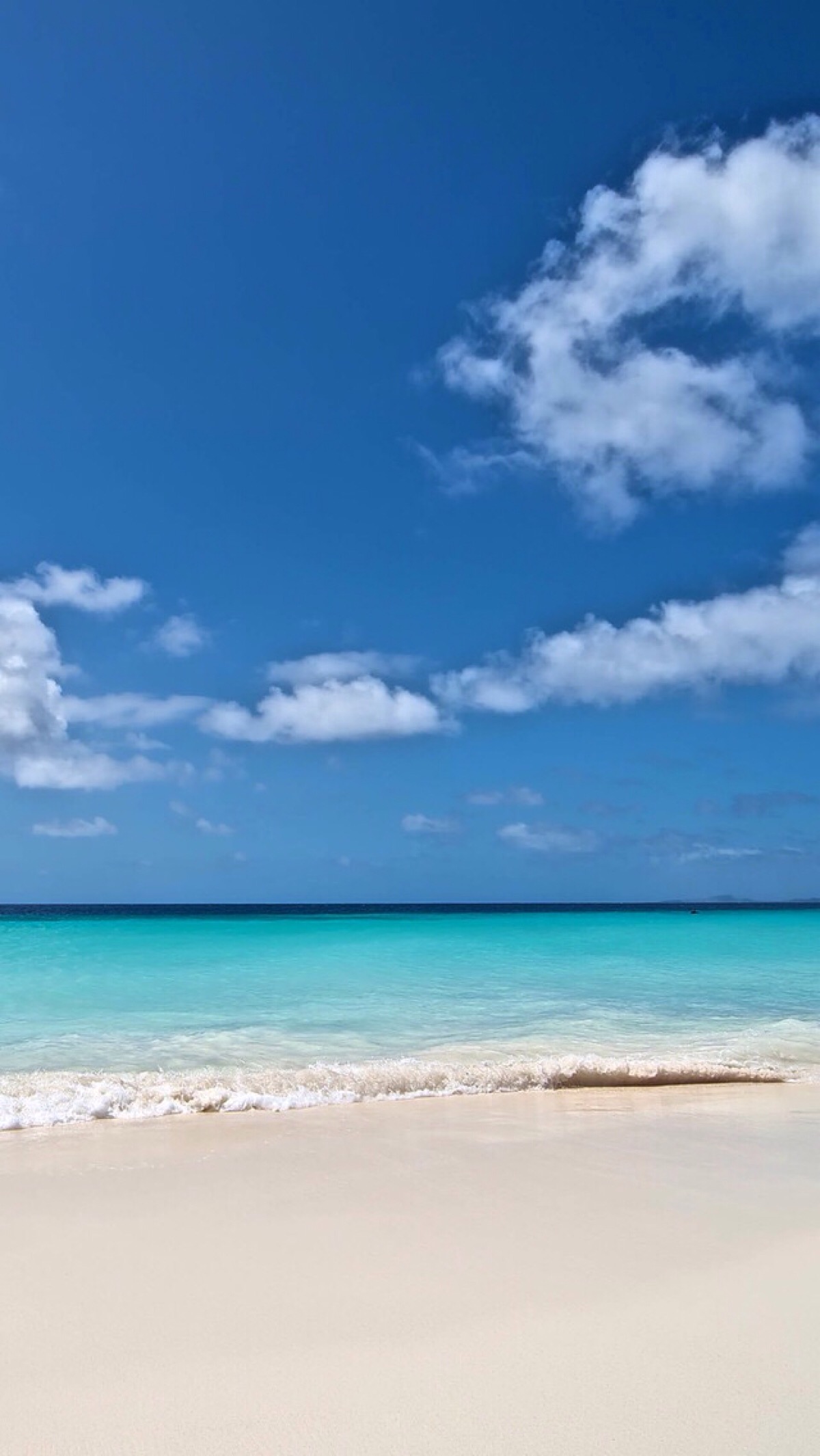 蓝天碧海 海洋 沙滩 唯美风景 iphone手机壁纸 唯美壁纸 锁屏
