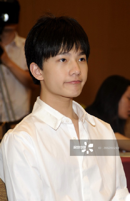 青涩小团子 杨洋