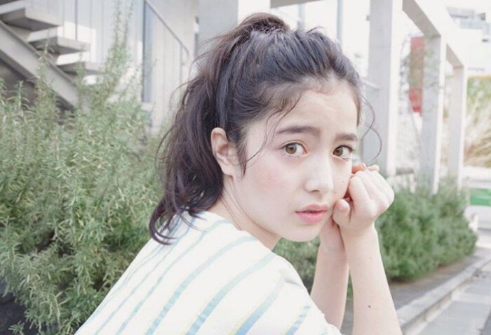 山田直美 13岁日法混血美少女 模特 女生头像