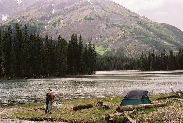 断背山 brokeback mountain-深邃的大山和静谧的流水,一段如歌的爱情