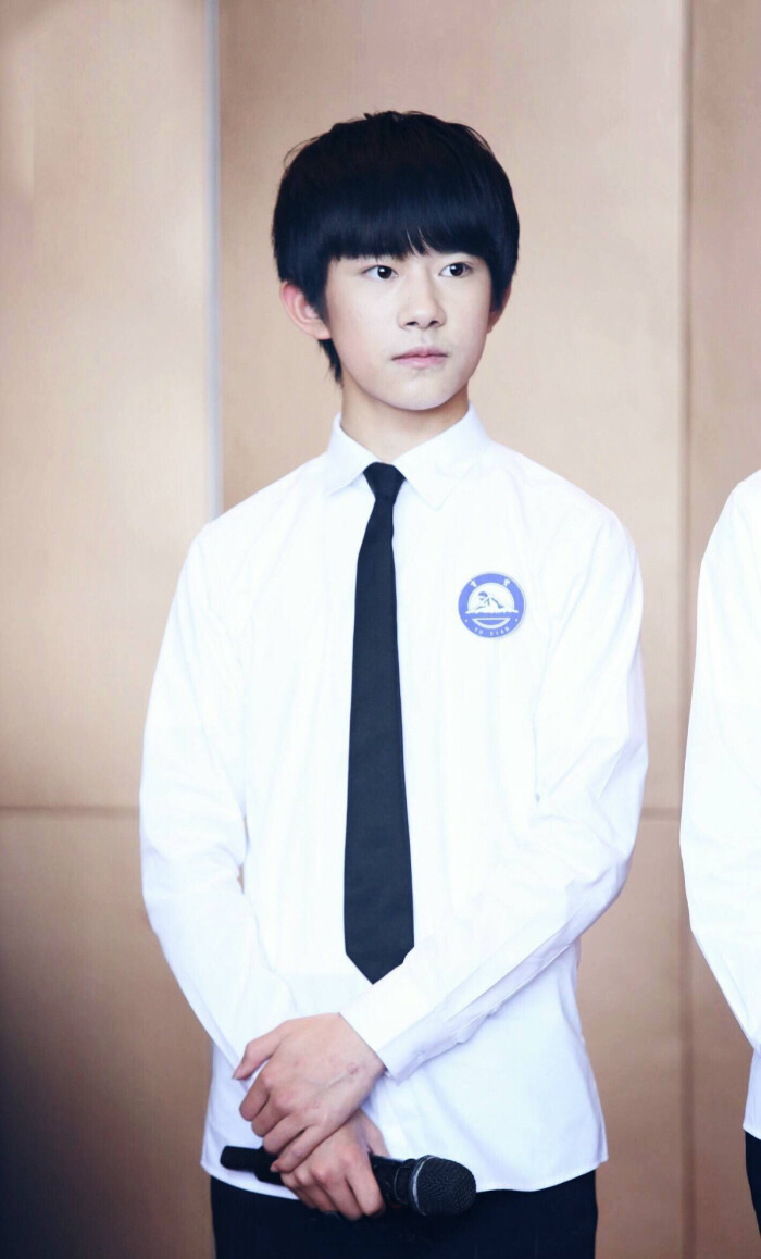 易烊千玺 #tfboys 超少年密码 高清