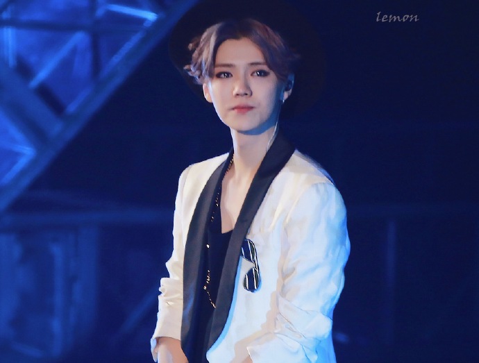 鹿晗-luhan