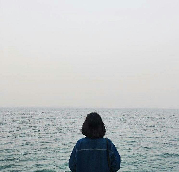 新的一天,面对大海