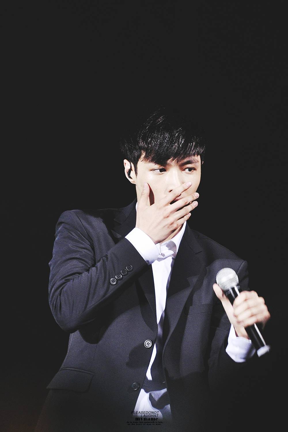 exo 张艺兴 lay