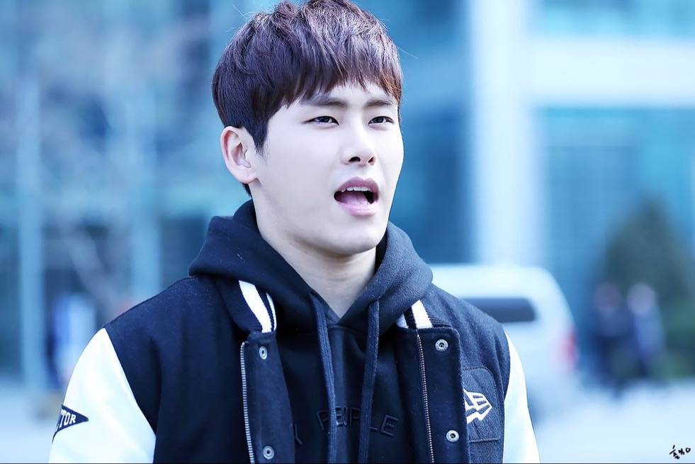 infinite hoya/李浩沅