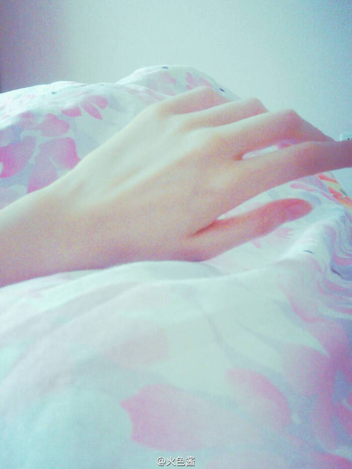手控~(～~▽~)