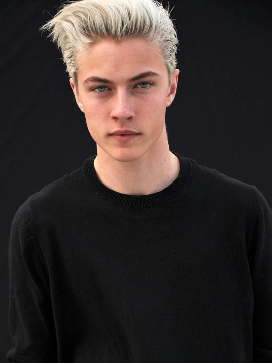 lucky blue smith