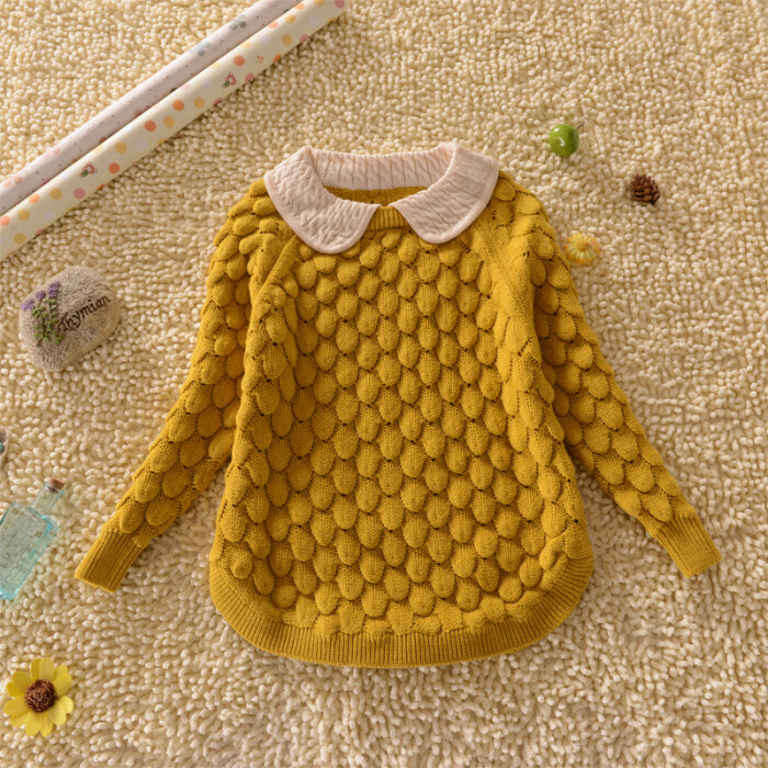 韩版休闲儿童毛衣,甜美可爱的菠萝纹,可爱的娃娃领,都让宝宝超美.