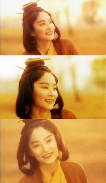 林青霞,她曾经被誉为东南亚第一美女,丽质天成,堪称绝色,带着仙气象