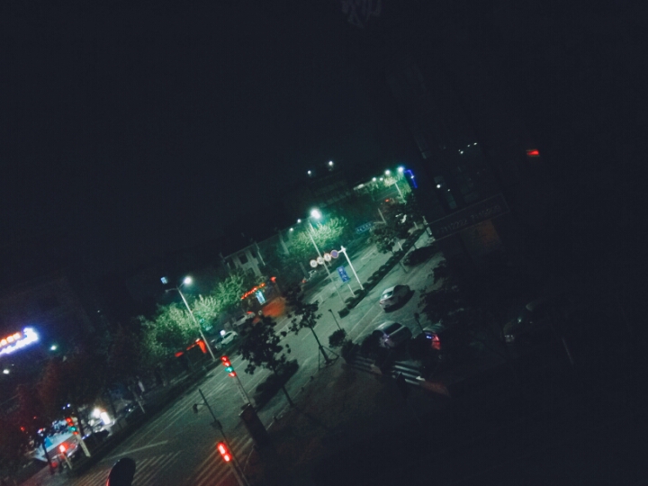 凌晨街景