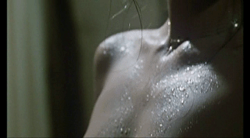 【gif】萨尔瓦多勒《堕落》1986,故事中生性腼腆的安娜过着百无聊赖的