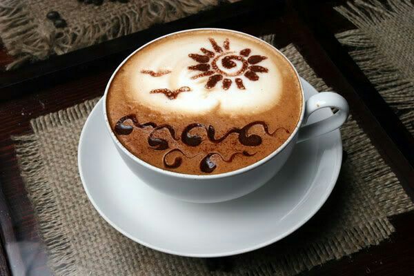 拉花艺术,奶泡,拿铁,摩卡,冰咖啡,热咖啡,美式咖啡,浓缩咖啡,卡普奇诺