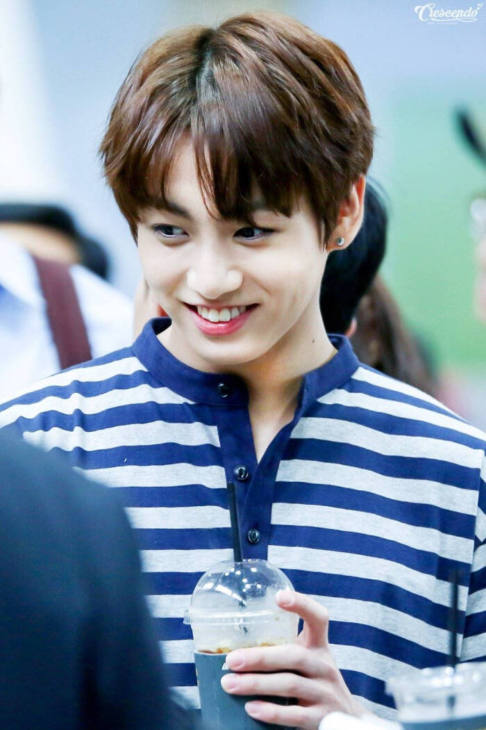 BTS防弹少年团花样旅行160606 金浦机场 出…