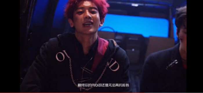 exo回归 2016 灿烈 park chanyeol"monster"mv截图