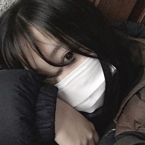 女生头像.女头.个性.酷.可爱.性感.长腿.美女.海边.黑白