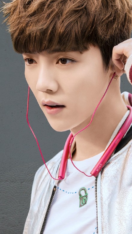 鹿晗 鹿哥 luhan sony hi-res 新声代tvc截图 啊啊啊啊!