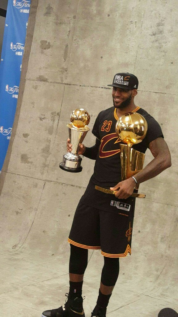 lebron james 勒布朗·詹姆斯