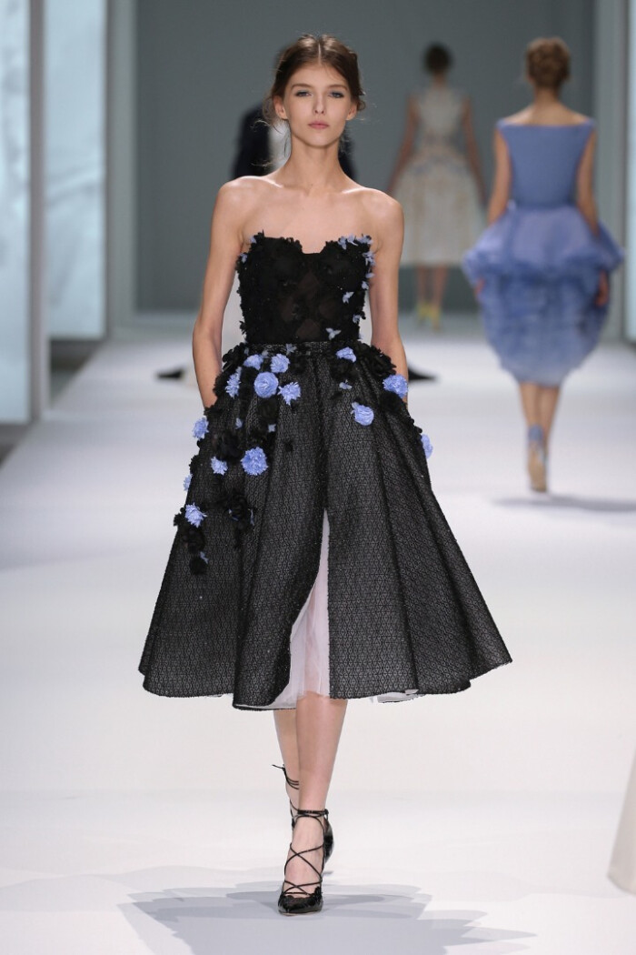 ralph & russo 拉尔夫.罗索2015春夏高定时装秀