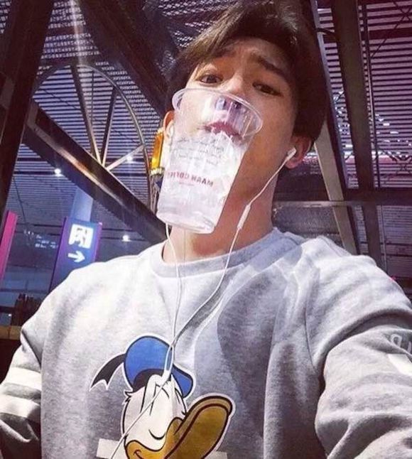 是黑夜需要我这颗璀璨明亮的星_男头像吧_百度贴吧链接:http://tieba