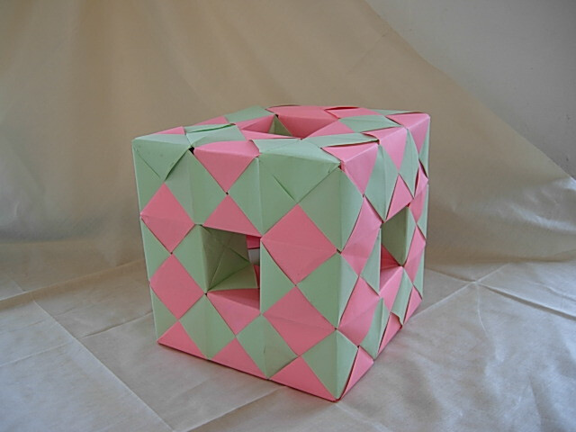 折纸几何体——薗部式组合镂空立方体