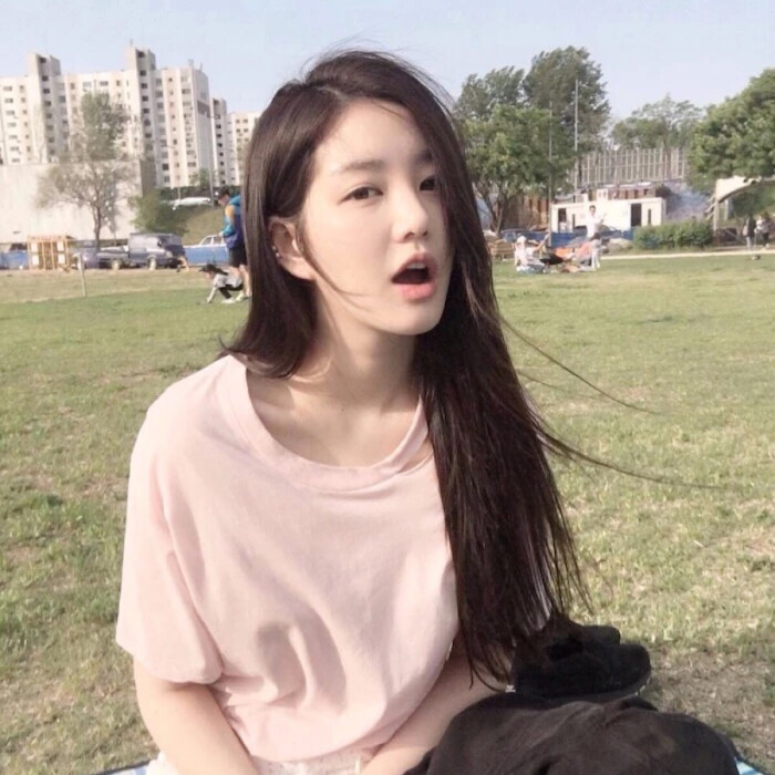 爱豆头像专辑 李侑菲 李侑菲
