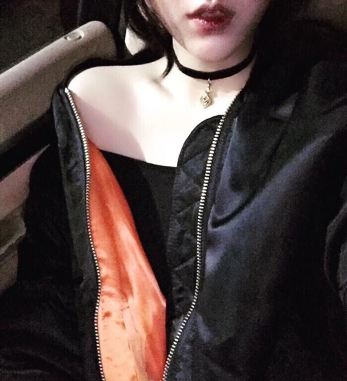 √半身 自拍 修锁骨_syme.妖果抽[Ю]