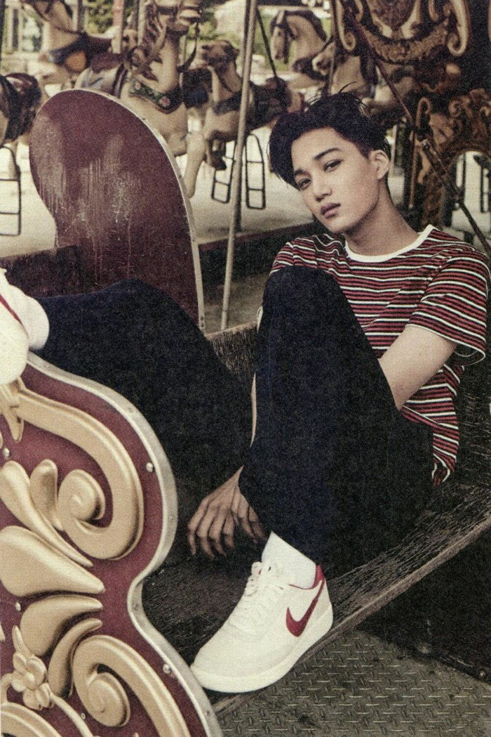 exo   love me right >韩专个人写真 金钟仁 [kai]