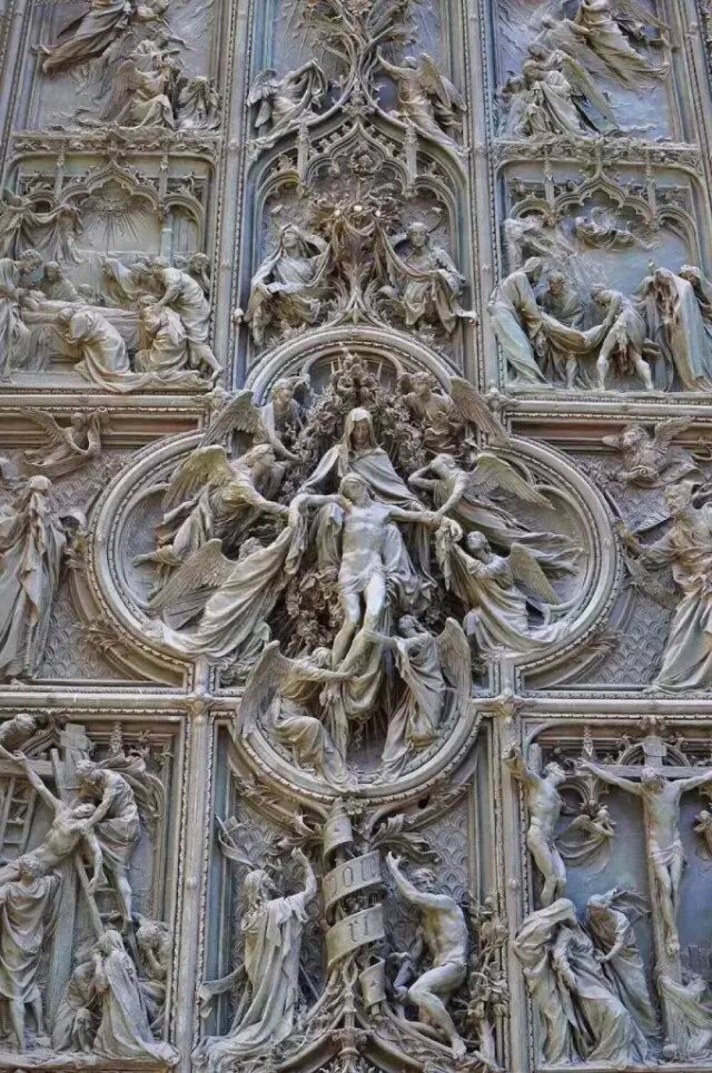 米兰大教堂(milan cathedral) 意大利著名的天主教堂 坐落于米兰市