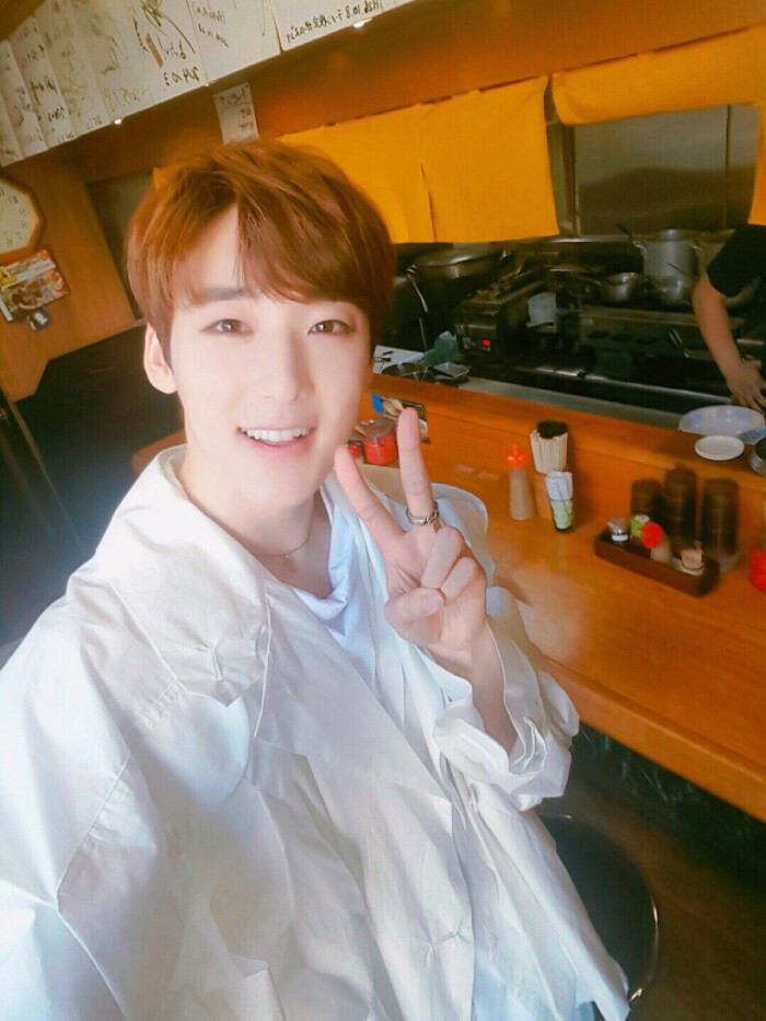 u-kiss kevin