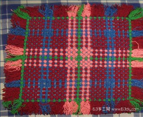 旧毛线编织坐垫图解 毛线编织地毯方法_63